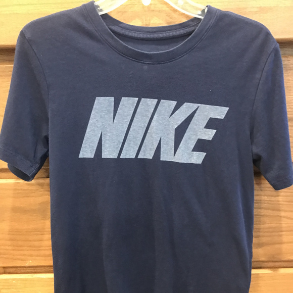 Nike Other - The Nike Tee Men's Small